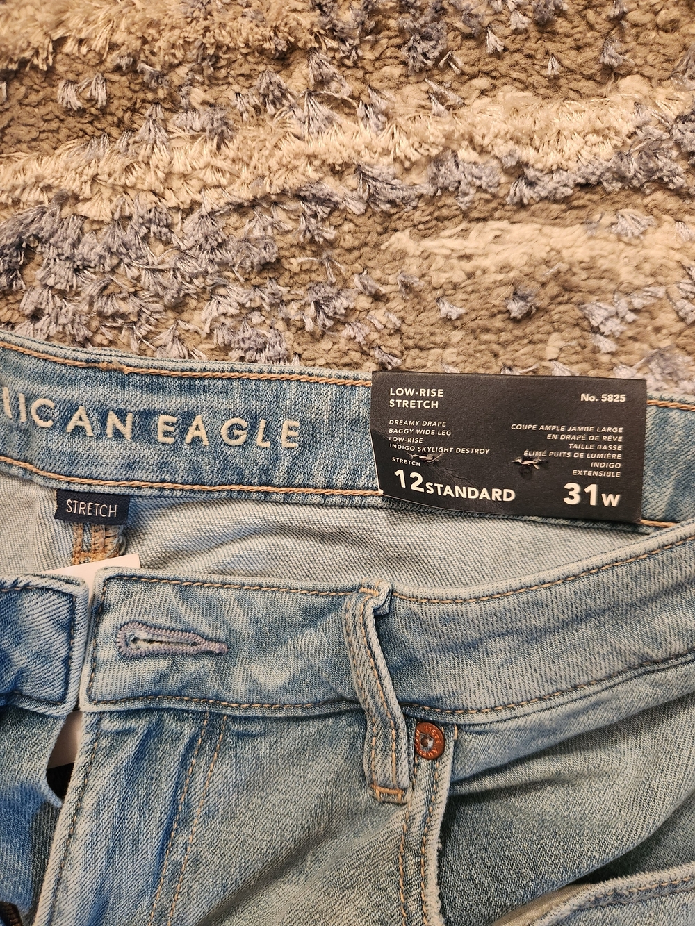 American Eagle Outfitters Light Blue Low-Rise Stretch Jeans 12